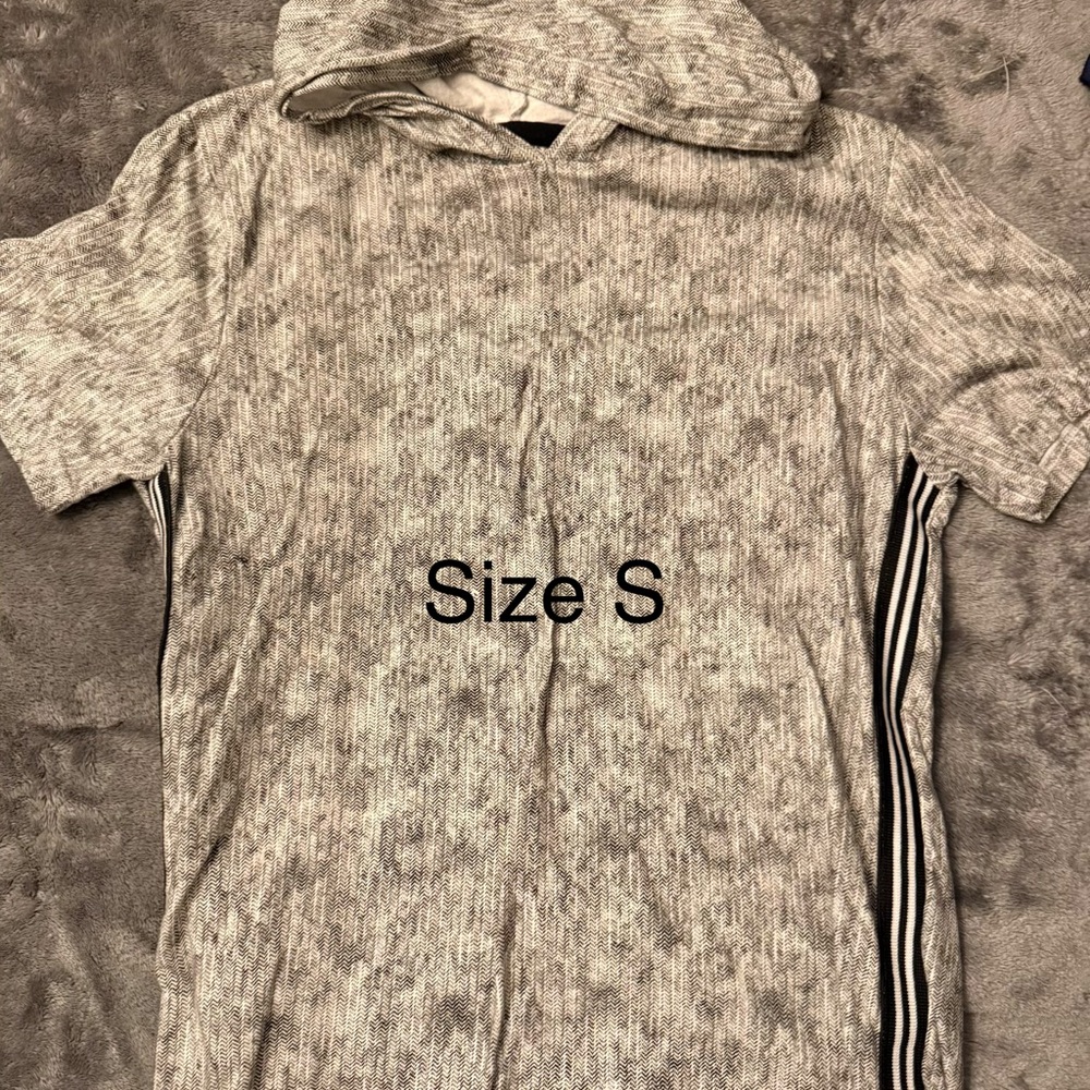 Gray Short Sleeve Hoodie
